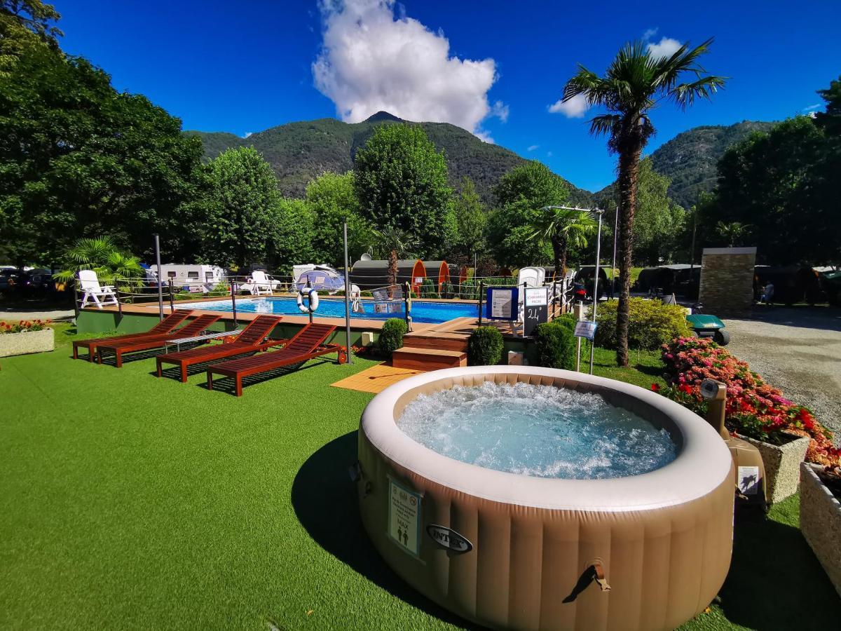 Camping Melezza Losone ภายนอก รูปภาพ