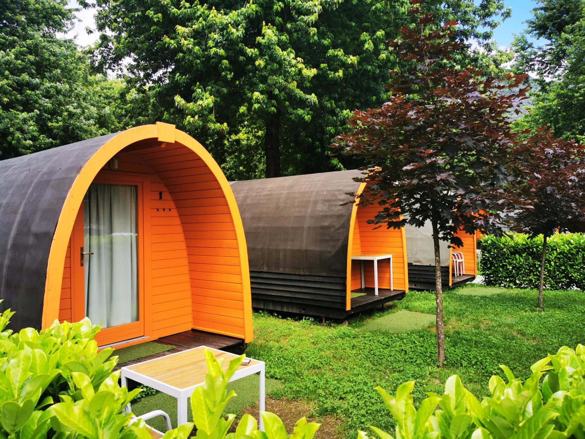 Camping Melezza Losone ภายนอก รูปภาพ
